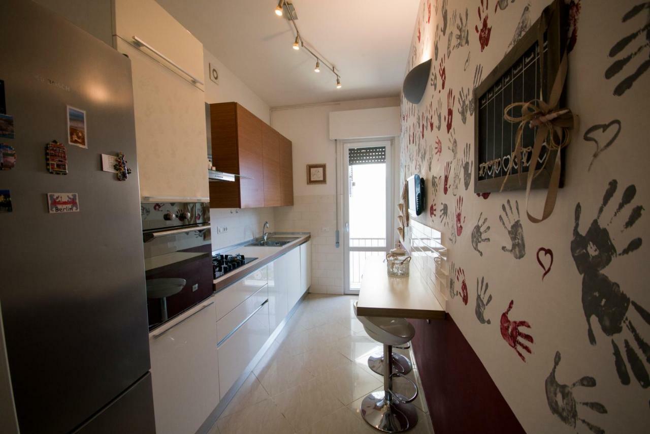 A Casa Di Simone A Viareggioアパートメント エクステリア 写真